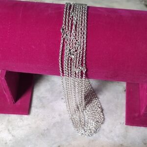 Elegant Silver Chain Necklace